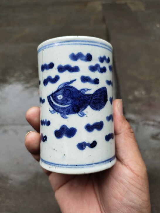 清代青花老笔筒，清乾隆青花笔筒，老瓷器老物件