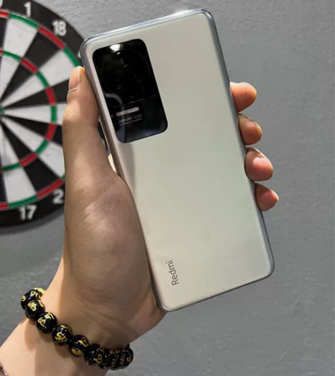 红米k50，8+256G，今年7月5号买的...