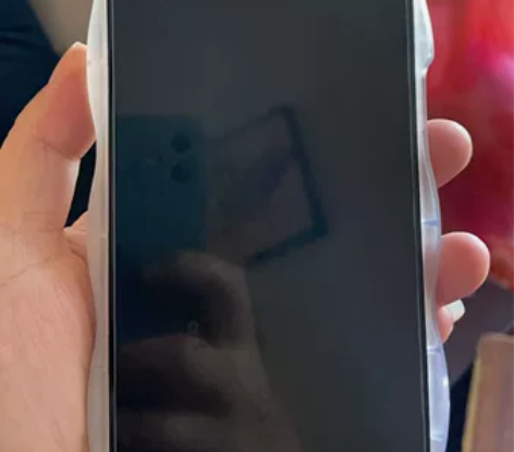 自用红米k40，黑色，9成新。 基本没有磕...