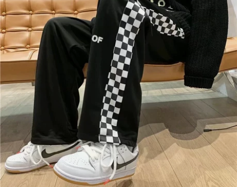 高街拼接抽绳裤子男生韩版哈伦卫裤宽松直筒棋...