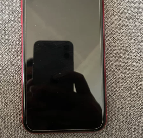 家人自用苹果11 国行双卡64g 后玻璃碎...