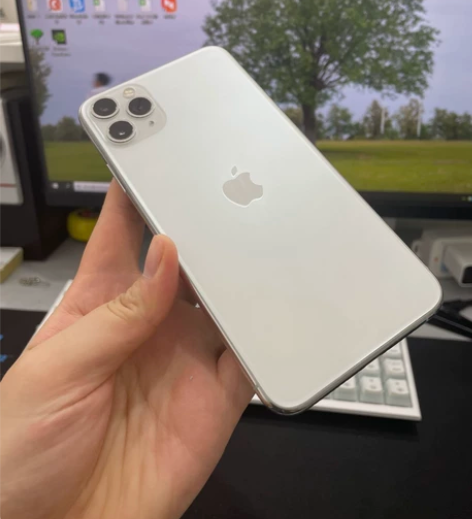 11ProMax 256G 暗夜绿 95新...