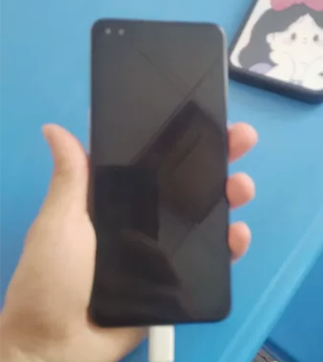 OPPOreno4 5g手机，家人自用，8...