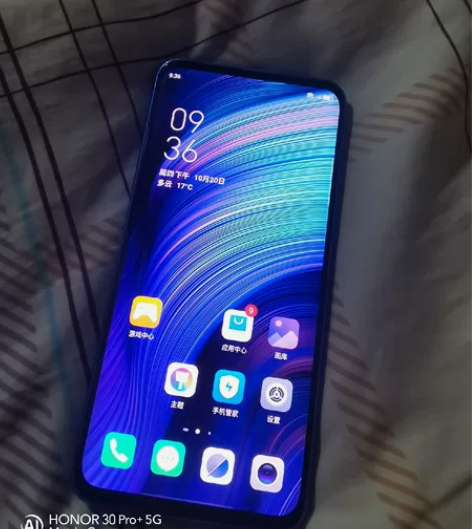 努比亚z20，8加128，前面屏会闪动，间...