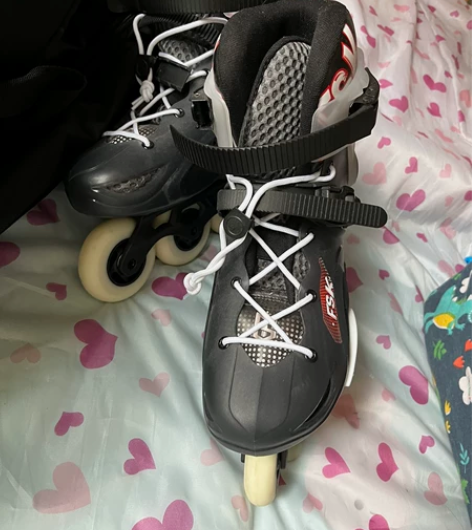 全新成人43码单排旱冰鞋滑冰鞋 全新未穿，...