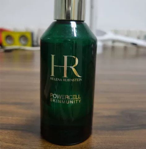 赫莲娜绿宝瓶精华50ml 感兴趣的话点“我...