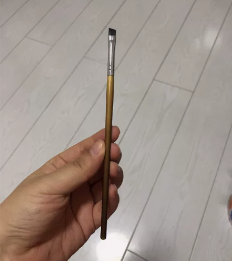 眉刷 纤维毛的眉刷,不扎有韧性,能很好的勾...