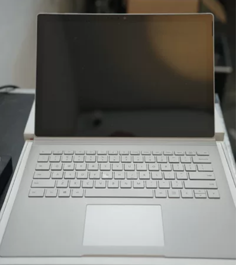 微软笔记本surfacebook3，箱说齐...