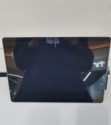 微软Surfacepro8样机处理 几乎...