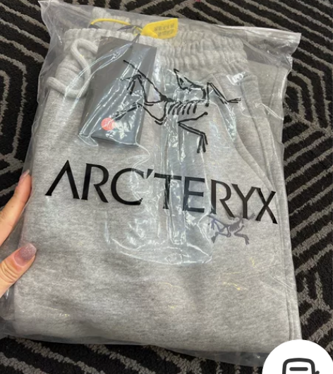 鸟家加绒卫裤，超级超级厚的那种料子，可过冬...