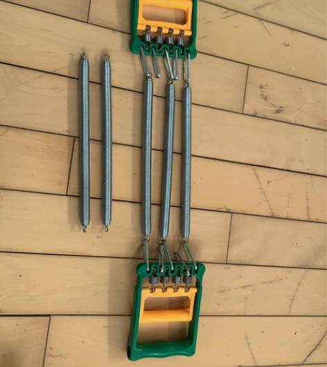 买正品 两用弹簧拉力器 臂力器 。赠送 专...