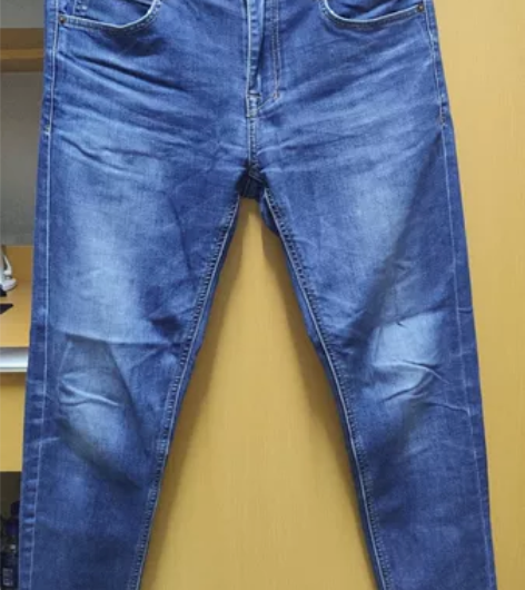 森马男款牛仔裤 尺码为29   170/7...