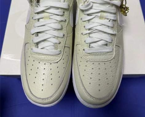 Nike Air Force 107 Lo...