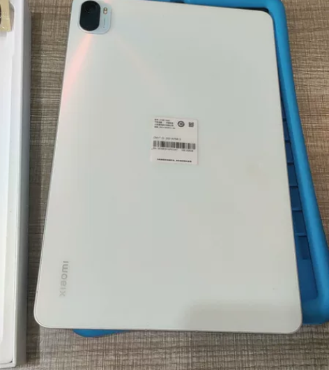 小米平板5  前黑后白6+256.孩子上网...