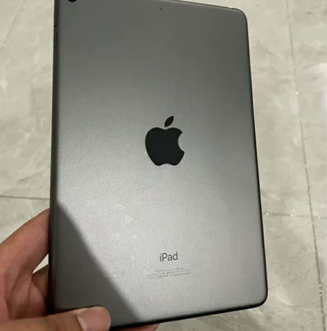 苹果ipad mimi5国行版64G，一直...