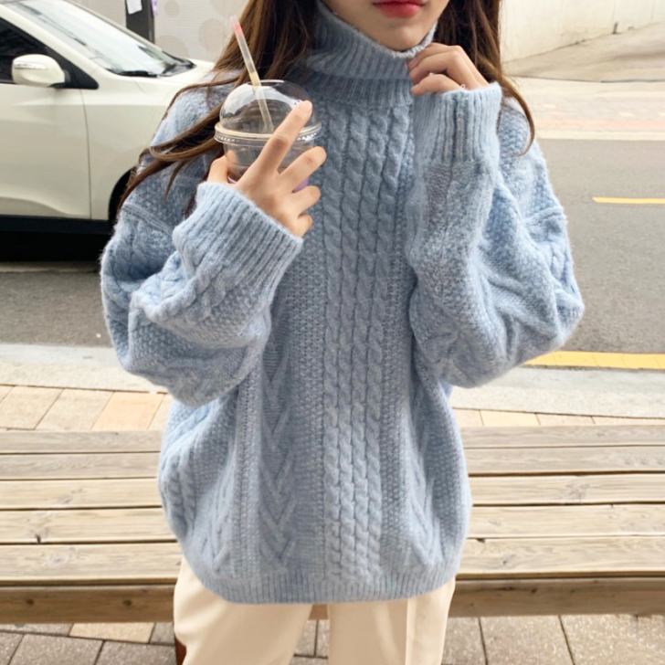 【礼遇价】软奶蓝麻花高领打底毛衣女2020...