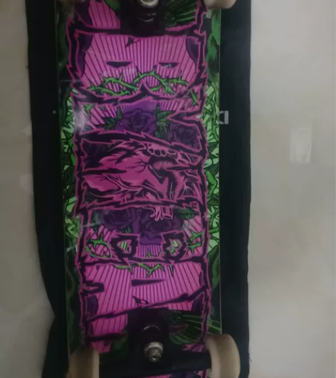 Dbh的滑板入手练了练荡板就放弃了，300...