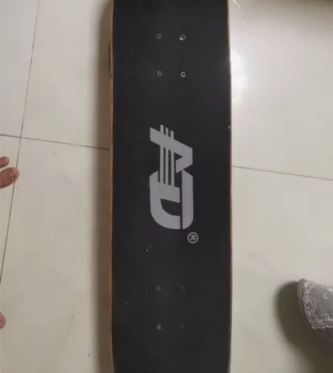 滑板 感兴趣的话点“我想要”和我私聊吧～明...