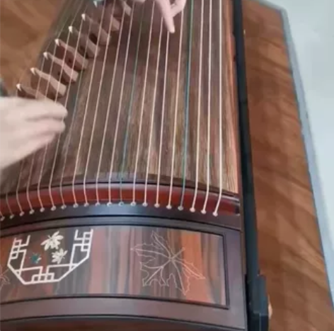 出售各种二手新的古筝 感兴趣的话点“我想要...