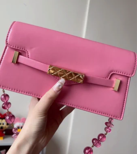 CHARLES##amp；amp；KEIT...