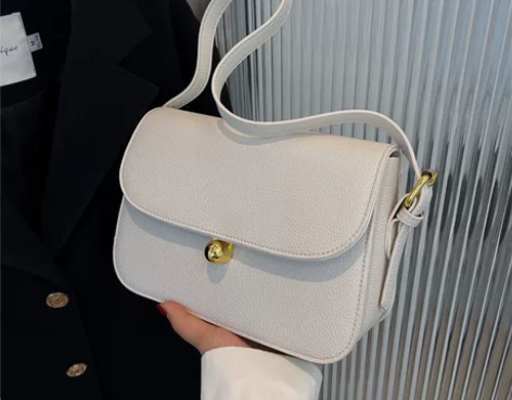 全新包邮。2022新款韩版女包萝莉.白领百...