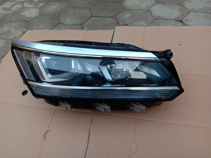 16至18款帕萨特副驾驶原厂拆车大灯总成,...