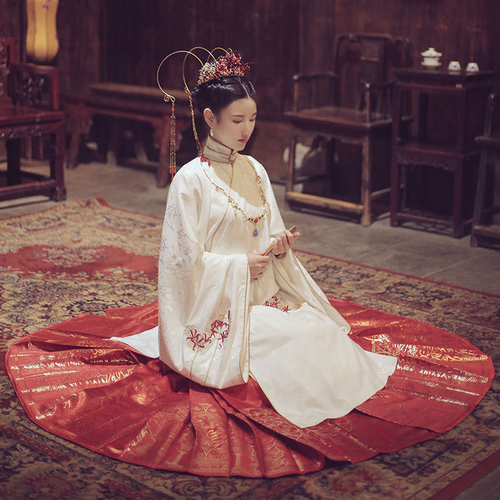 池夏 彼岸花明制汉服