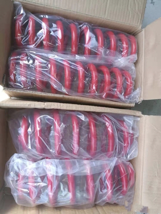 全新 丰田锐志皇冠短弹簧 除了帅就是帅