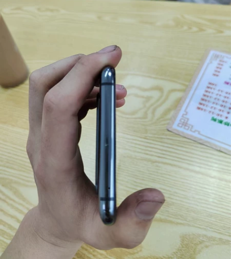 慢出魅族17 8+128乌金配色，后盖专门...