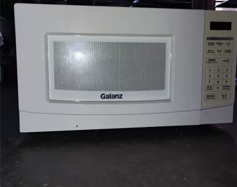 格兰仕微波炉，自家使用，成色如图 武威东路...