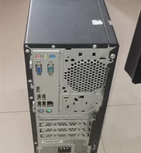 联想办公台式机，仅陆良县自取 感兴趣的话点...