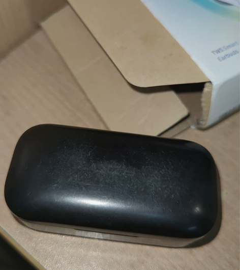 qcy t5pro 只有充电仓和右耳 20...