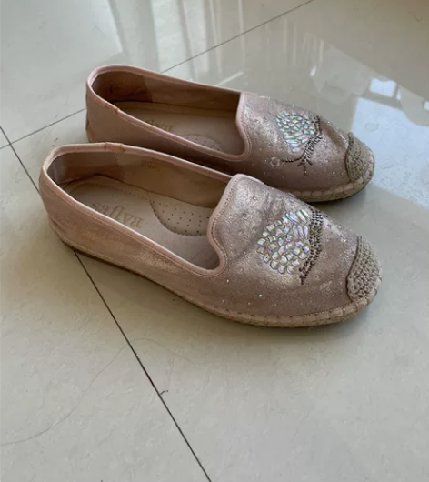 索菲亚舒适单鞋，穿了一周不想穿了，鞋子太多...