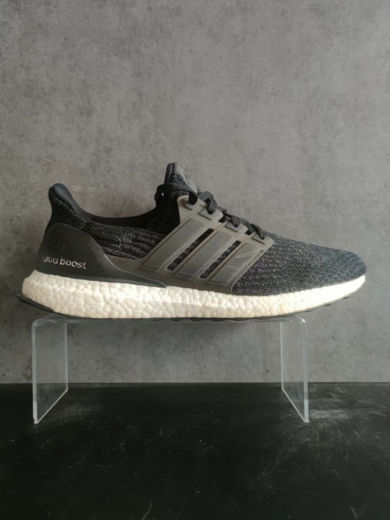 43码阿迪达斯adidas爆米花boost...