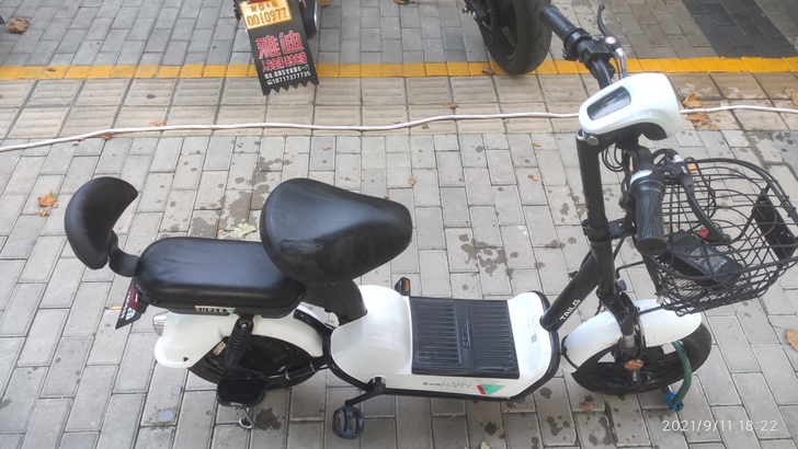 TAILG/台铃去年买的骑了一年时间锂电池...