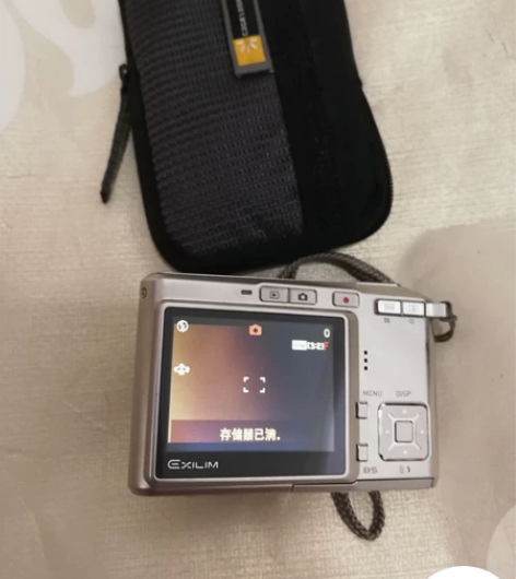 原装卡西欧相机EX一S600，九成新以上，...