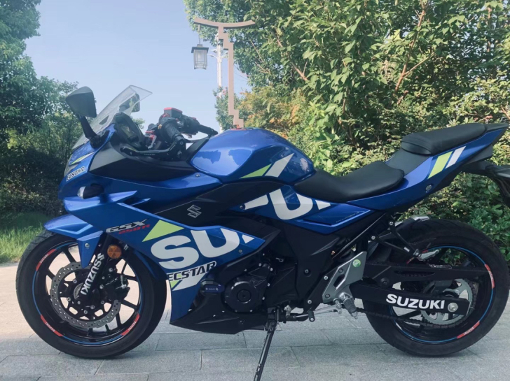 19年铃木gsx250