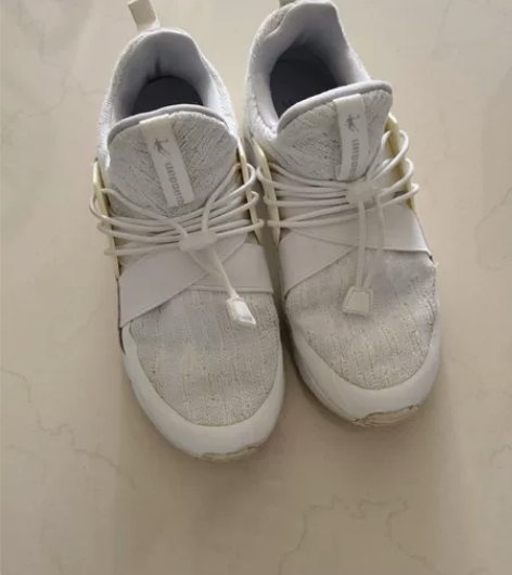 儿童乔丹半气垫小白鞋35码，孩子运动会要求...