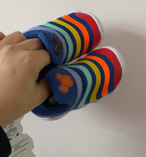 全新，特步春秋鞋，内长14.5 感兴趣的话...