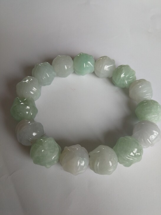 莲花手串大颗粒莲花手串,自己DIY的,选的...