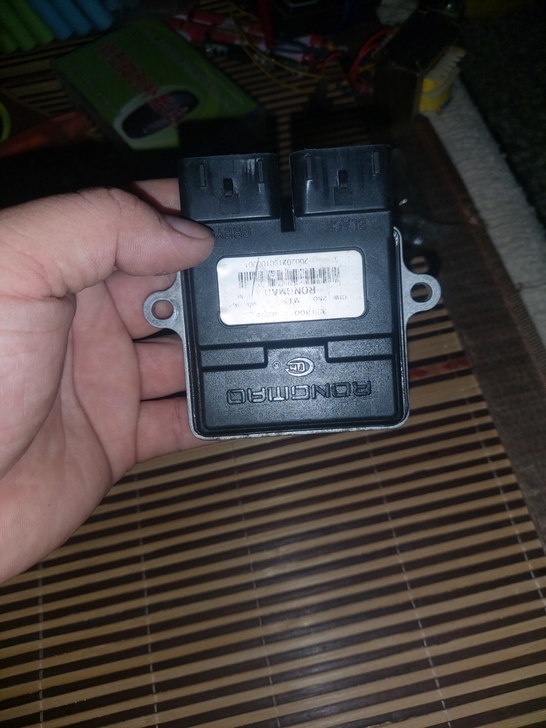 荣茂ECU电脑板，双缸水冷摩托车的，有配套...