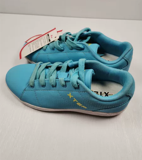 全新特步女鞋适合34码脚穿 正品,库存老款...