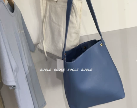 2021chic韩国东大门春夏新款简约单肩...