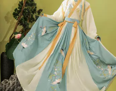 ?全套188出全新，吊牌未摘 闲置出，太多...