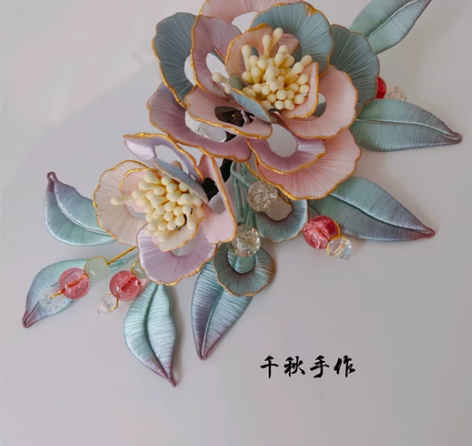 《粉蓝色系绒线描金缠花》 缠花原创两款缠花...