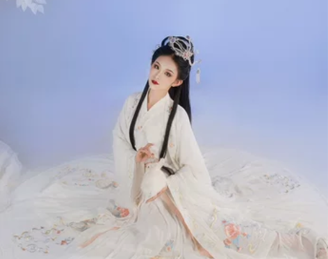 柒邑原创汉服女凤鸾缔对襟交领齐腰大袖衫重工...