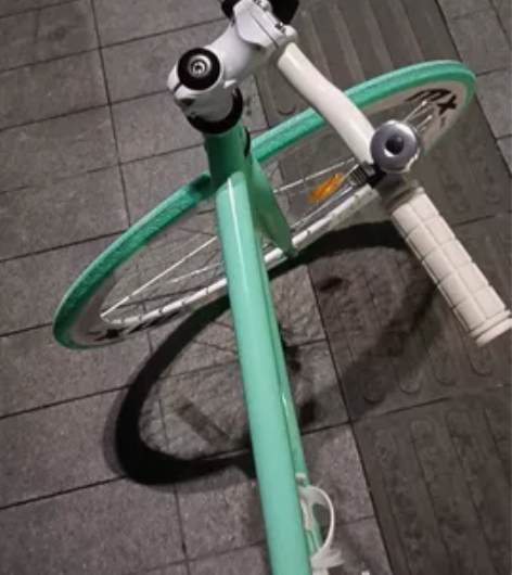 不久前提的死飞，没到一个月，因为技术不到位...