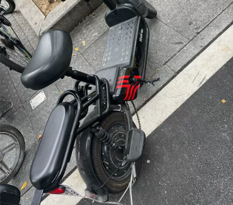 哈罗棒途同城的可以自己开回去刚买了半年差不...