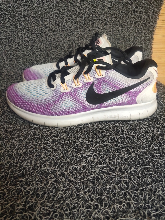 耐克 38码 正品 九成新