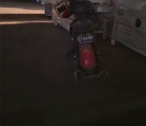 卖台铃电动车八成新，一口价450想要的抓紧...